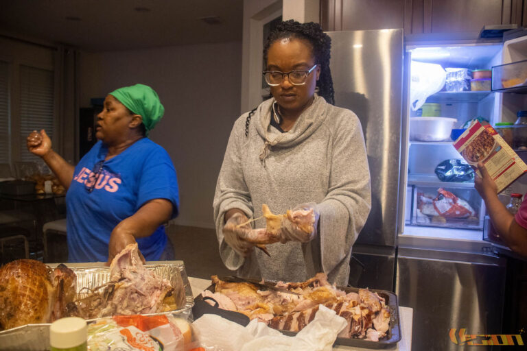 b73d026d80292d31918e51415c13a5d6-xlarge